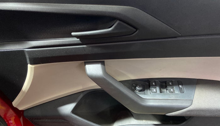 2023 Skoda SLAVIA ACTIVE 1.0L TSI MT, Petrol, Manual, 31,188 km, Driver Side Door Panels Control