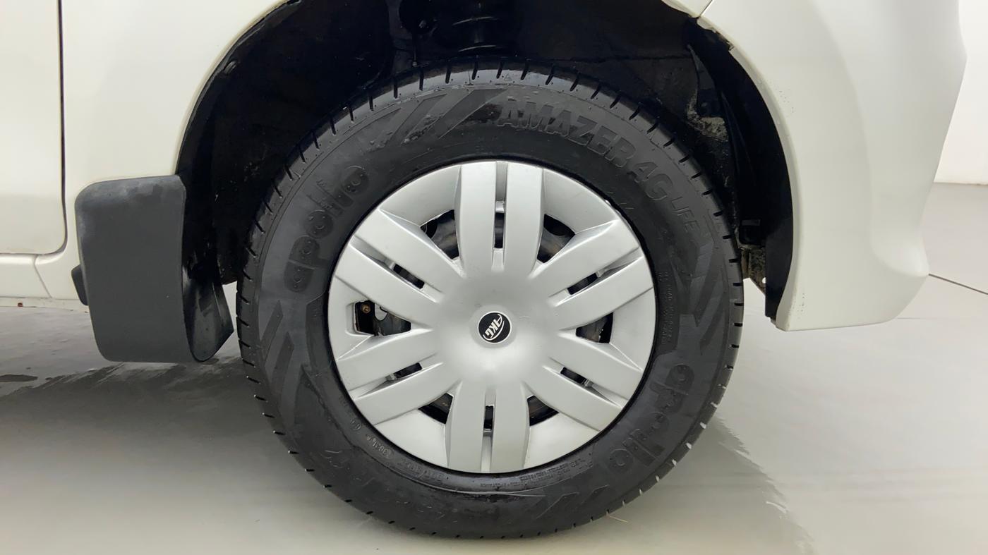 2016 Maruti Alto 800 LXI, Petrol, Manual, 50,948 km, Right Front Wheel