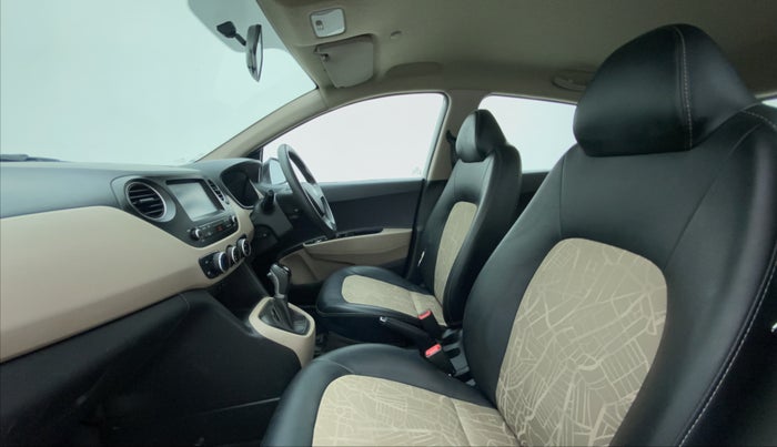 2019 Hyundai Grand i10 SPORTZ AT 1.2 KAPPA VTVT, Petrol, Automatic, 37,965 km, Right Side Front Door Cabin