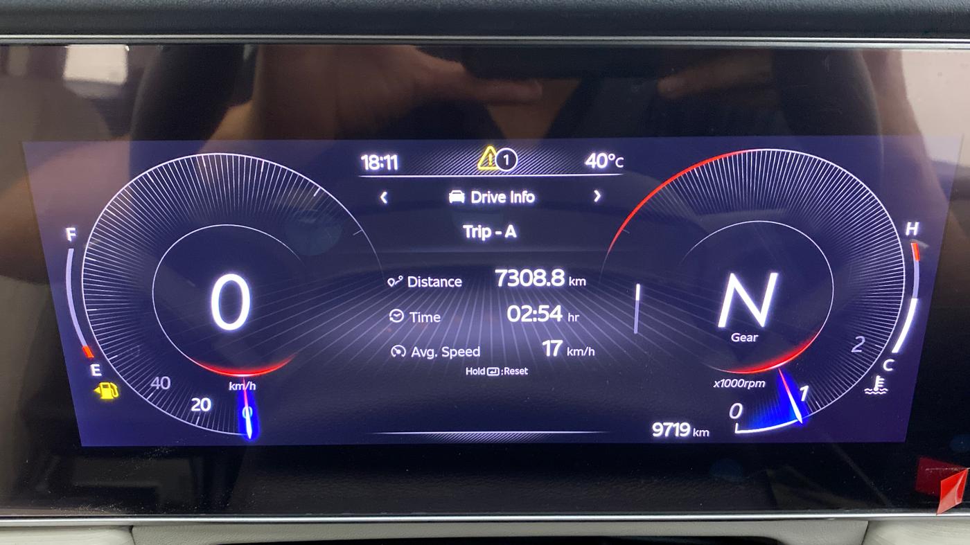 2022 Mahindra XUV700 AX 5 P MT 7 STR, Petrol, Manual, 9,719 km, Odometer Image