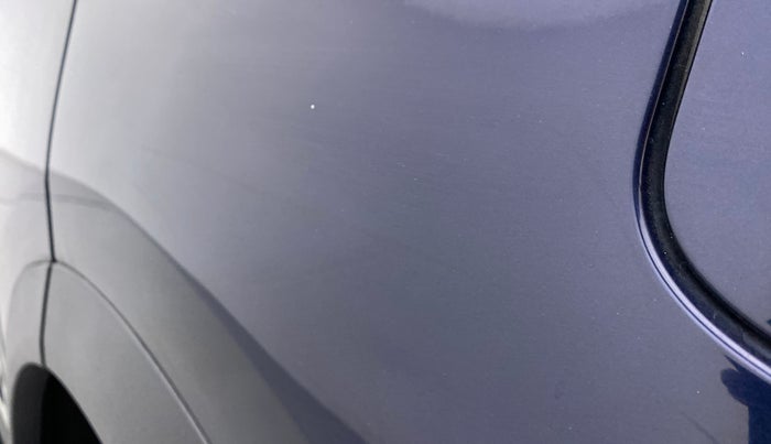 2022 Mahindra XUV700 AX 5 P MT 7 STR, Petrol, Manual, 9,719 km, Left quarter panel - Minor scratches