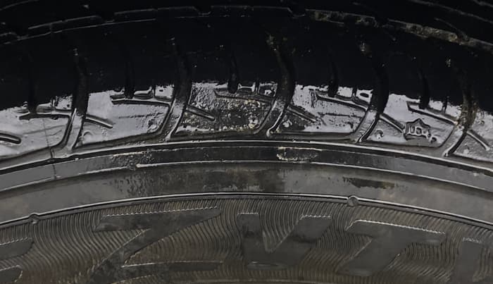 2017 Maruti Celerio VXI (O), Petrol, Manual, 28,288 km, Left Rear Tyre Tread