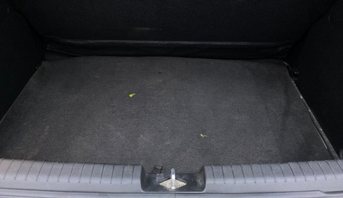 2015 Hyundai Elite i20 SPORTZ 1.2, Petrol, Manual, 86,497 km, Boot Inside