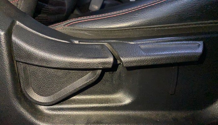 2023 KIA SONET GTX PLUS 1.0 DCT, Petrol, Automatic, 63,186 km, Driver Side Adjustment Panel