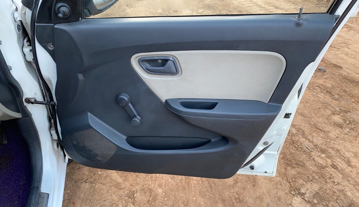 2015 Maruti Alto K10 LXI, Petrol, Manual, 71,642 km, Driver Side Door Panels Control