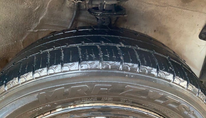 2015 Maruti Alto K10 LXI, Petrol, Manual, 71,642 km, Right Front Tyre Tread