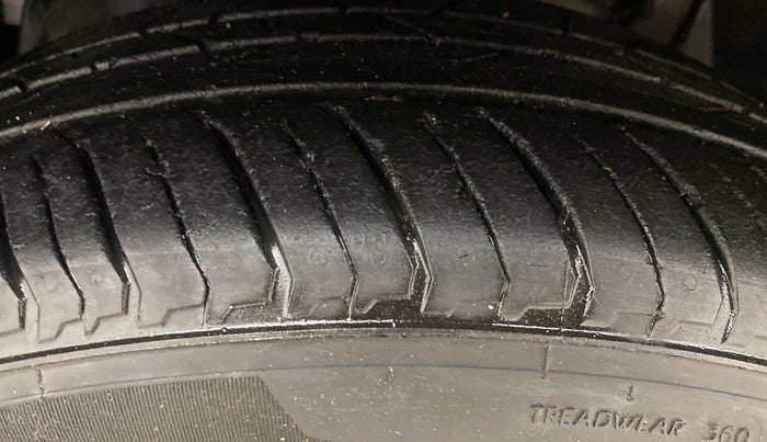 2021 Tata NEXON XMA DIESEL, Diesel, Automatic, 60,496 km, Left Front Tyre Tread