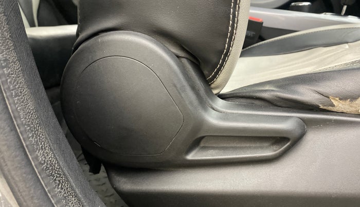 2021 Tata NEXON XMA DIESEL, Diesel, Automatic, 60,496 km, Driver Side Adjustment Panel