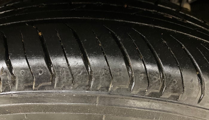 2021 Tata NEXON XMA DIESEL, Diesel, Automatic, 60,496 km, Left Rear Tyre Tread