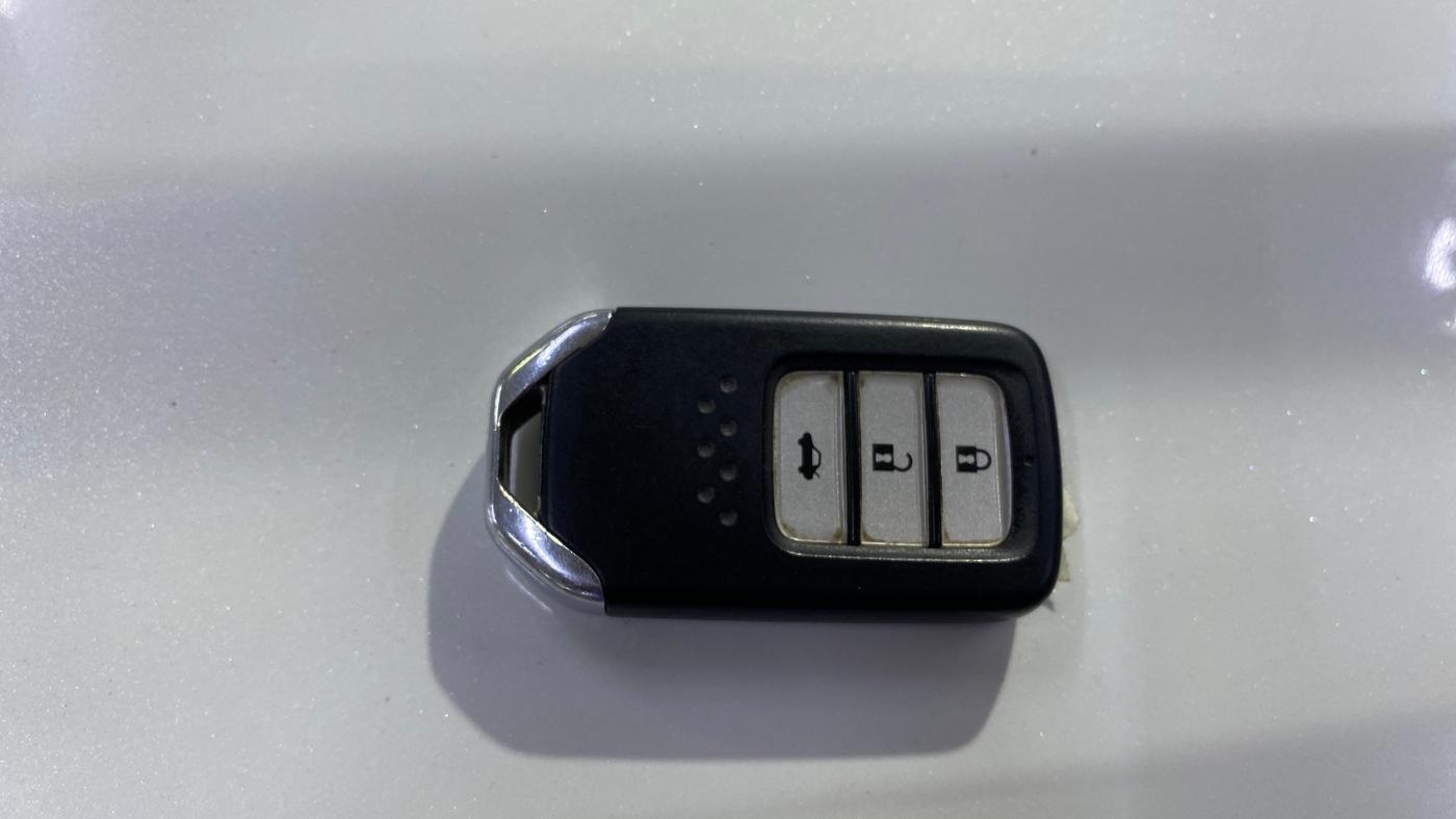 2022 Honda City 1.5L I-VTEC V MT 4TH GEN, Petrol, Manual, 28,625 km, Key Close Up