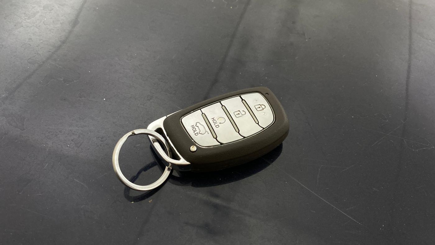 2023 Hyundai ALCAZAR  SIGNATURE (O) DCT 1.5 PETROL 7STR, Petrol, Automatic, 75,711 km, Key Close Up