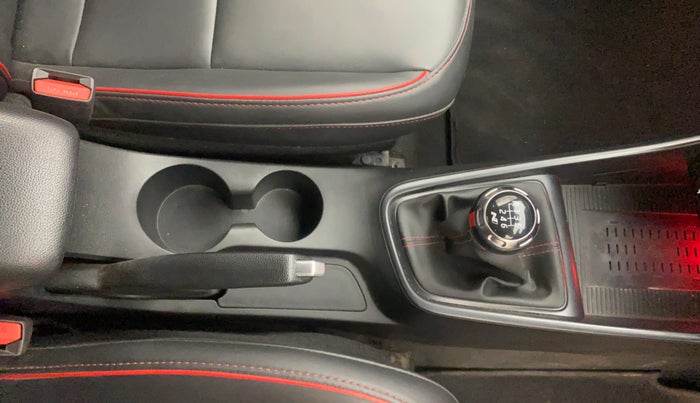 2023 Hyundai NEW I20 N LINE N8 1.0 TURBO MT, Petrol, Manual, 11,019 km, Gear Lever