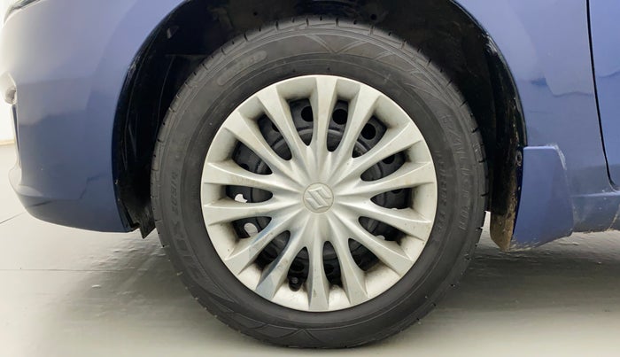 2017 Maruti Ciaz DELTA 1.4 AT PETROL, Petrol, Automatic, 49,784 km, Left Front Wheel