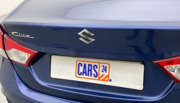 2017 Maruti Ciaz DELTA 1.4 AT PETROL, Petrol, Automatic, 49,784 km, Dicky (Boot door) - Minor scratches
