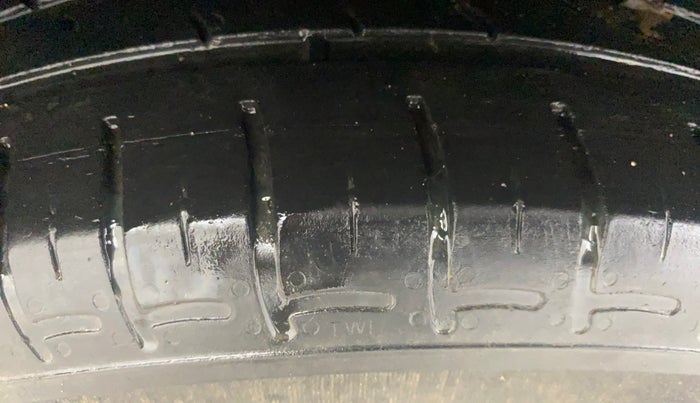 2020 Hyundai GRAND I10 NIOS SPORTZ AMT 1.2 KAPPA VTVT, Petrol, Automatic, 38,213 km, Right Rear Tyre Tread