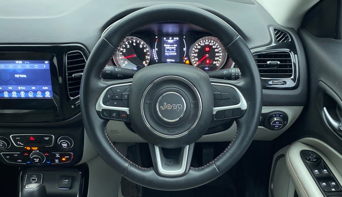 2017 Jeep Compass LIMITED 1.4 PETROL AT, Petrol, Automatic, 75,511 km, Steering Wheel Close Up