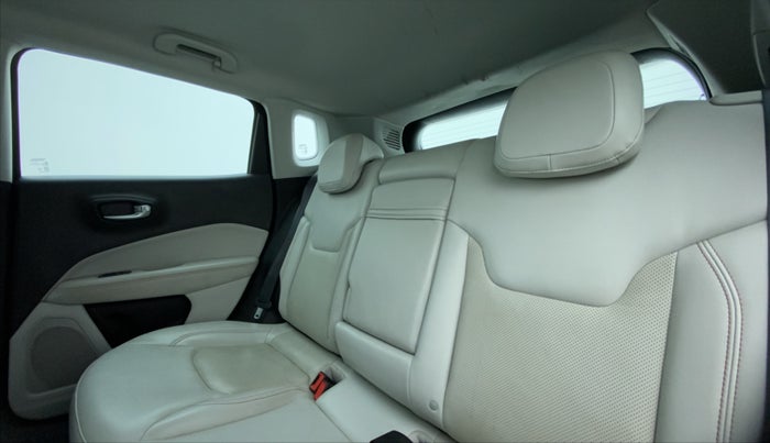 2017 Jeep Compass LIMITED 1.4 PETROL AT, Petrol, Automatic, 75,511 km, Right Side Rear Door Cabin