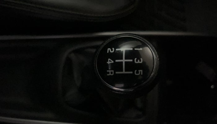 2020 Maruti Baleno ALPHA PETROL 1.2, Petrol, Manual, 85,113 km, Gear Lever