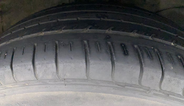 2019 Honda BR-V 1.5L I-VTEC S, Petrol, Manual, 37,067 km, Right Front Tyre Tread