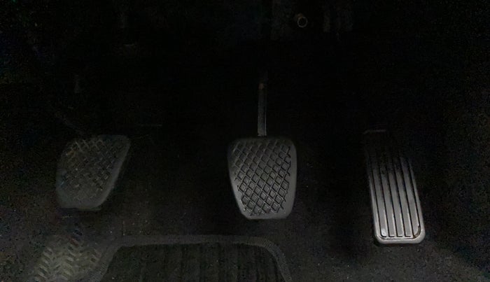 2019 Honda BR-V 1.5L I-VTEC S, Petrol, Manual, 37,067 km, Pedals