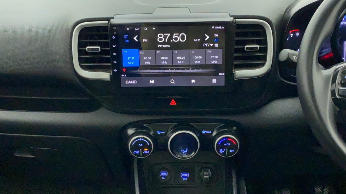 2021 Hyundai VENUE SX 1.0 TURBO, Petrol, Manual, 49,451 km, Air Conditioner