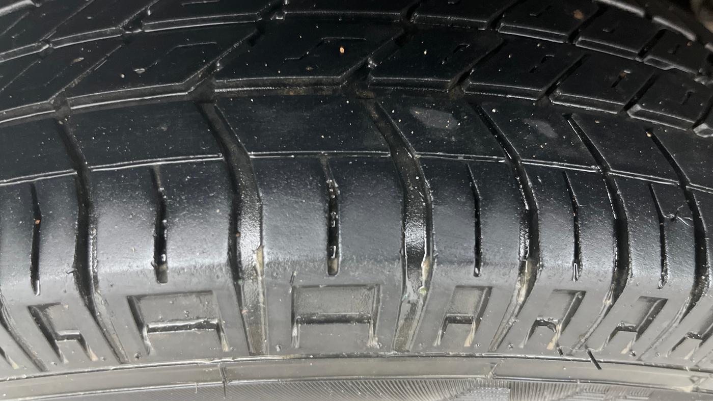 2018 Maruti Eeco 5 STR WITH A/C+HTR, Petrol, Manual, 20,806 km, Right Rear Tyre Tread