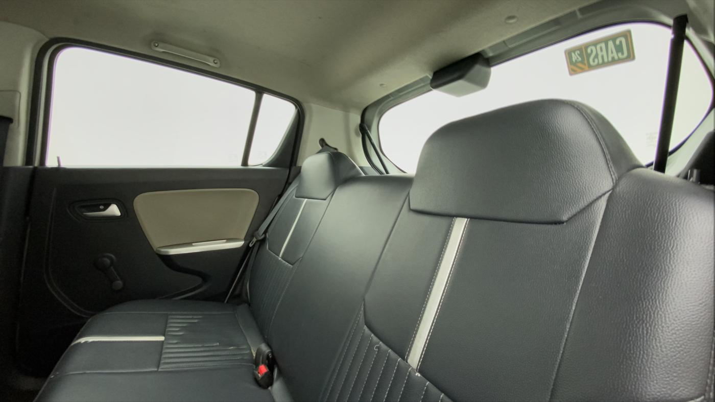 2016 Maruti Alto K10 VXI, Petrol, Manual, 79,353 km, Right Side Rear Door Cabin