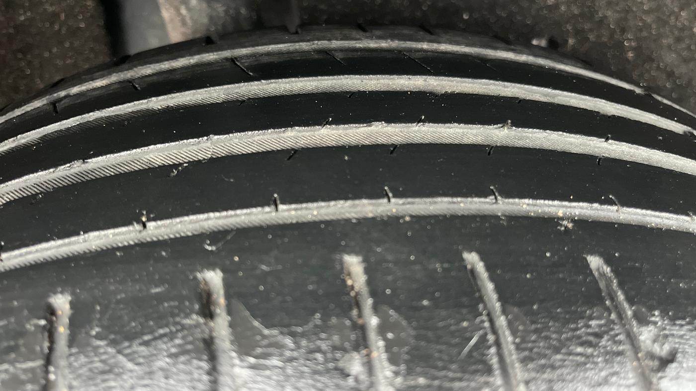 2021 Maruti Baleno ZETA CVT PETROL 1.2, Petrol, Automatic, 36,503 km, Right Rear Tyre Tread