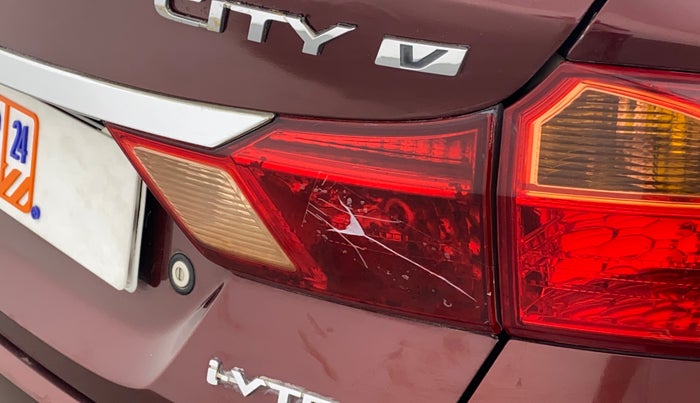 2014 Honda City 1.5L I-VTEC V MT, Petrol, Manual, 20,904 km, Right tail light - Minor damage