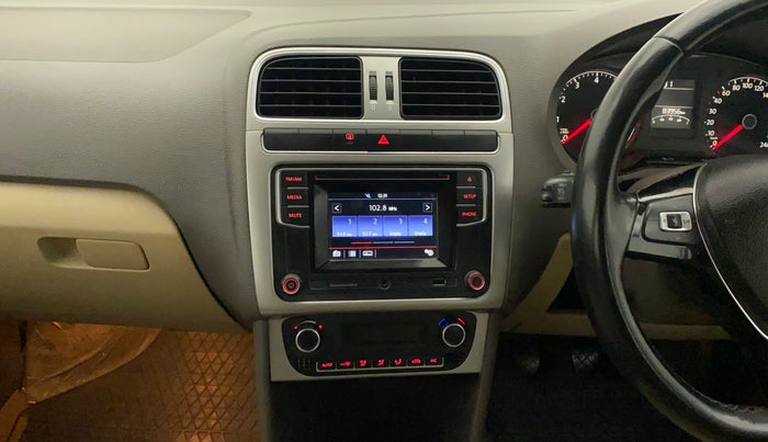 2016 Volkswagen Vento HIGHLINE 1.6 MPI, Petrol, Manual, 84,043 km, Air Conditioner