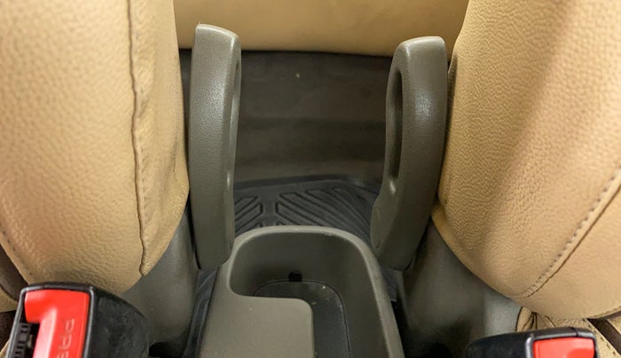 2014 Hyundai i10 MAGNA 1.1 IRDE2, Petrol, Manual, 62,800 km, Driver Side Adjustment Panel