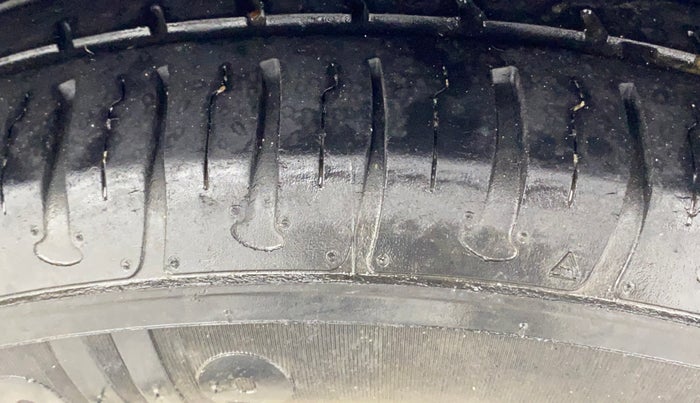 2016 Hyundai Elite i20 SPORTZ 1.2, Petrol, Manual, 69,634 km, Left Rear Tyre Tread