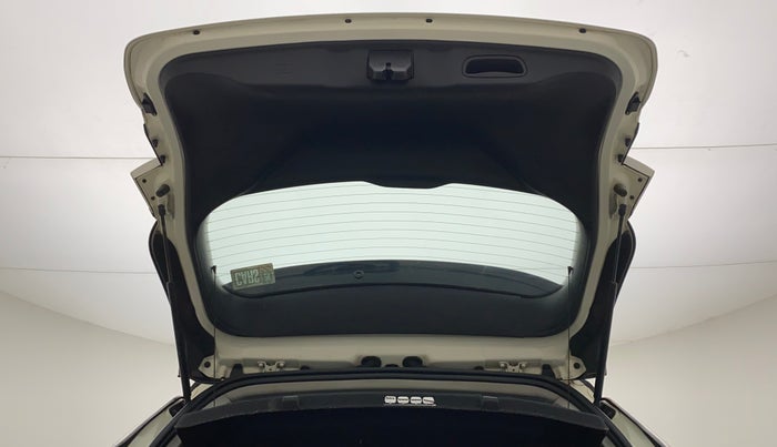 2018 Jeep Compass LIMITED 1.4 PETROL AT, Petrol, Automatic, 99,936 km, Boot Door Open