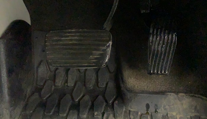 2018 Jeep Compass LIMITED 1.4 PETROL AT, Petrol, Automatic, 99,936 km, Pedals