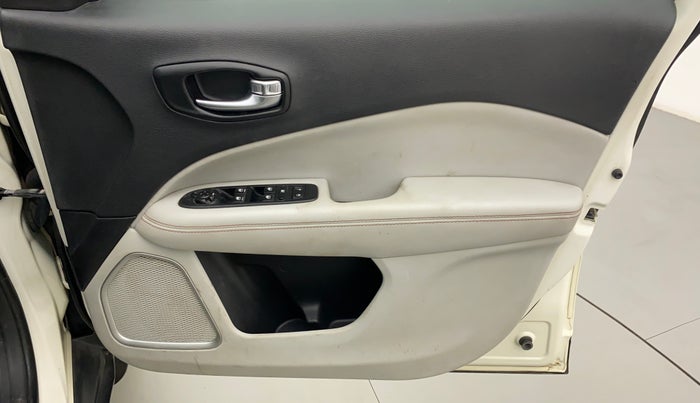 2018 Jeep Compass LIMITED 1.4 PETROL AT, Petrol, Automatic, 99,936 km, Driver Side Door Panels Control