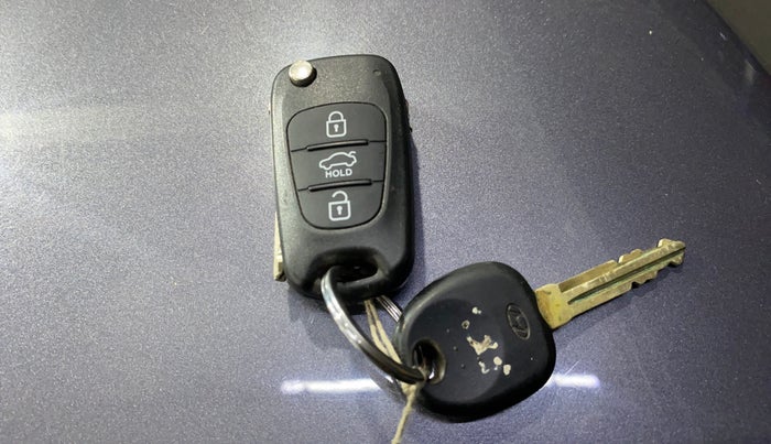 2013 Hyundai i10 SPORTZ 1.1, Petrol, Manual, 58,732 km, Key Close Up