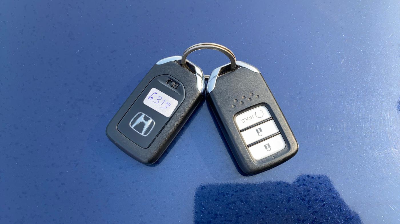 2024 Honda ELEVATE ZX CVT, Petrol, Automatic, 83,630 km, Key Close Up