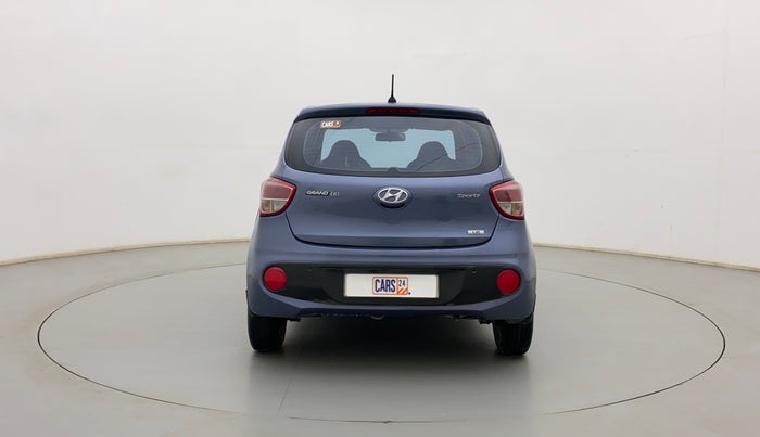 2017 Hyundai Grand i10 SPORTZ 1.2 KAPPA VTVT, Petrol, Manual, 71,791 km, Back/Rear
