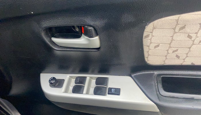 2016 Maruti Wagon R 1.0 VXI AMT, Petrol, Automatic, 51,228 km, Driver Side Door Panels Control