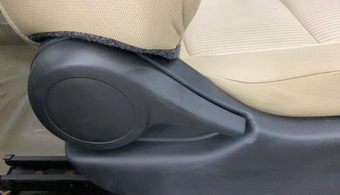 2019 Honda Amaze 1.2L I-VTEC E, Petrol, Manual, 28,161 km, Driver Side Adjustment Panel