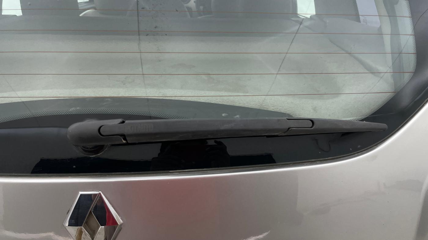 2014 Renault Duster 85 PS RXL DIESEL, Diesel, Manual, 77,143 km, Rear Wiper