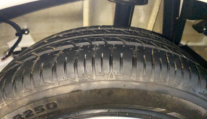 2024 Tata Tiago XT (O) PETROL, Petrol, Manual, 12,112 km, Left Rear Tyre Tread