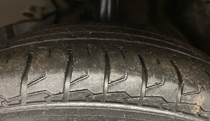 2019 MG HECTOR SHARP HYBRID 1.5 PETROL, Petrol, Manual, 77,725 km, Left Front Tyre Tread