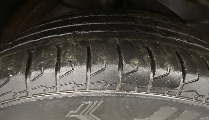 2019 MG HECTOR SHARP HYBRID 1.5 PETROL, Petrol, Manual, 77,725 km, Right Front Tyre Tread