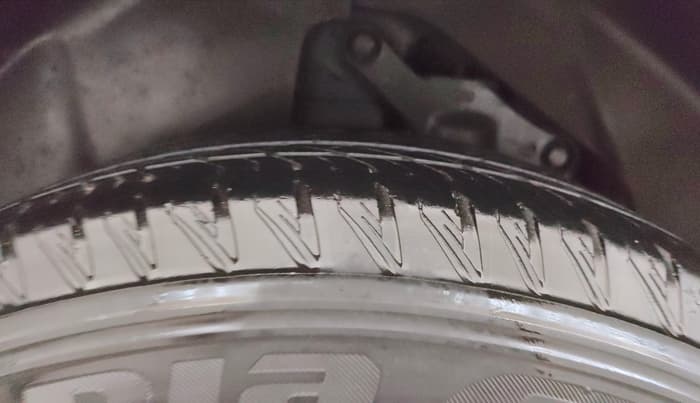 2022 Tata Safari XZA PLUS GOLD, Diesel, Automatic, 43,702 km, Right Rear Tyre Tread