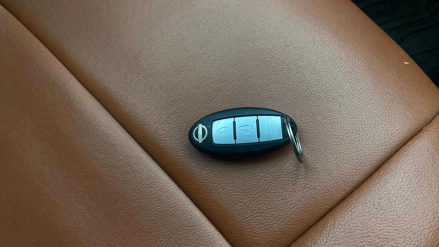2021 Nissan MAGNITE XV MT, Petrol, Manual, 31,678 km, Key Close Up