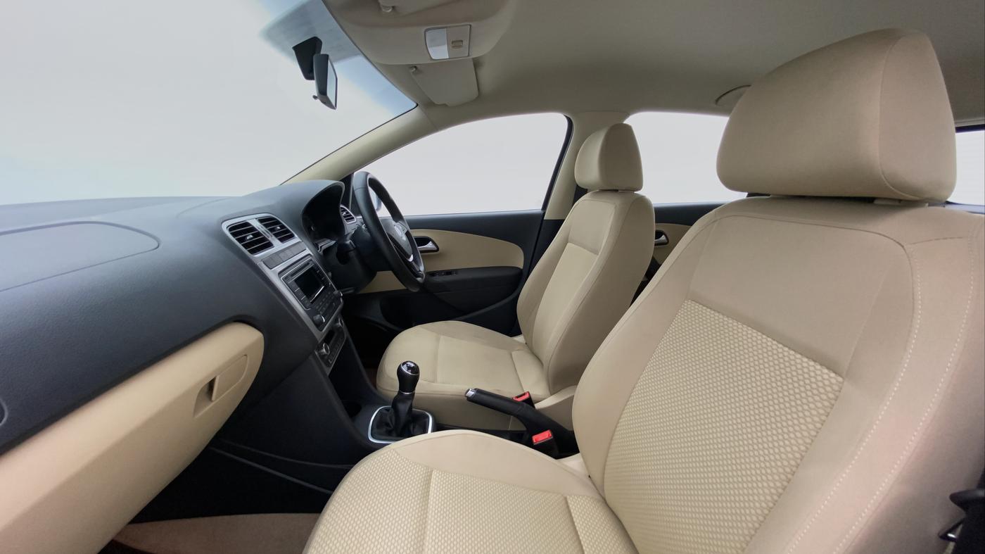 2014 Volkswagen Polo HIGHLINE1.2L PETROL, Petrol, Manual, 44,704 km, Right Side Front Door Cabin