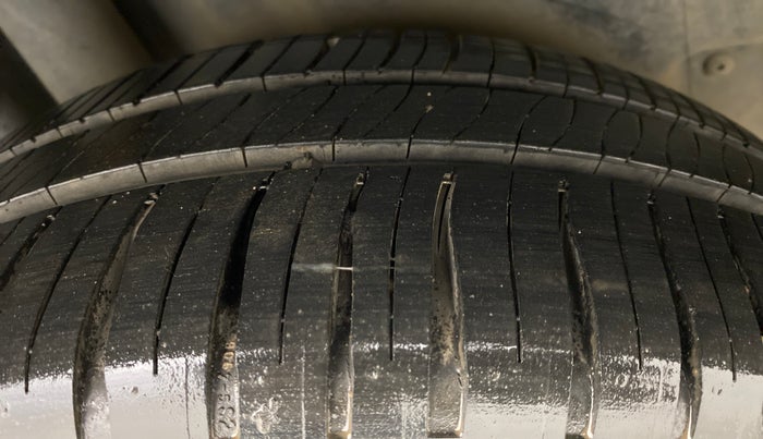 2014 Volkswagen Polo HIGHLINE1.2L PETROL, Petrol, Manual, 44,704 km, Right Rear Tyre Tread