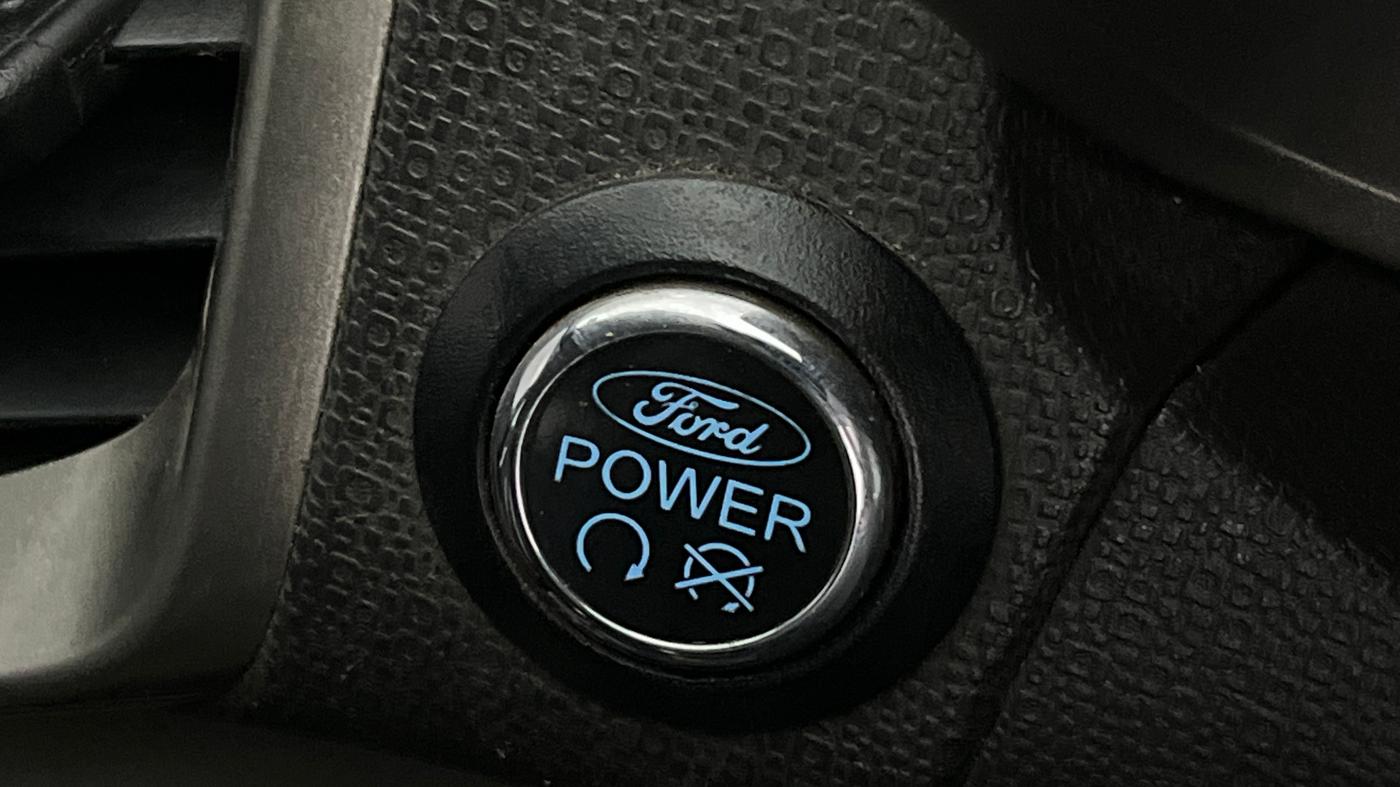 2016 Ford Ecosport TITANIUM 1.5L PETROL AT, Petrol, Automatic, 81,162 km, Keyless Start/ Stop Button