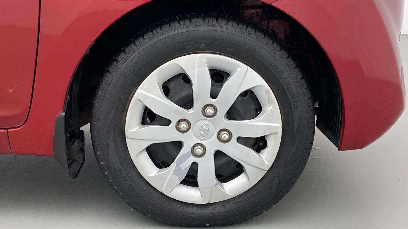 2017 Hyundai Eon MAGNA + AIRBAG, Petrol, Manual, 22,343 km, Right Front Wheel